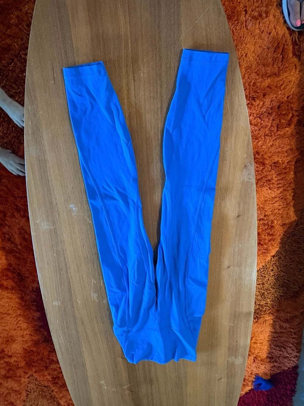 Lululemon Blue High-Rise Yoga Leggings with Side Pockets